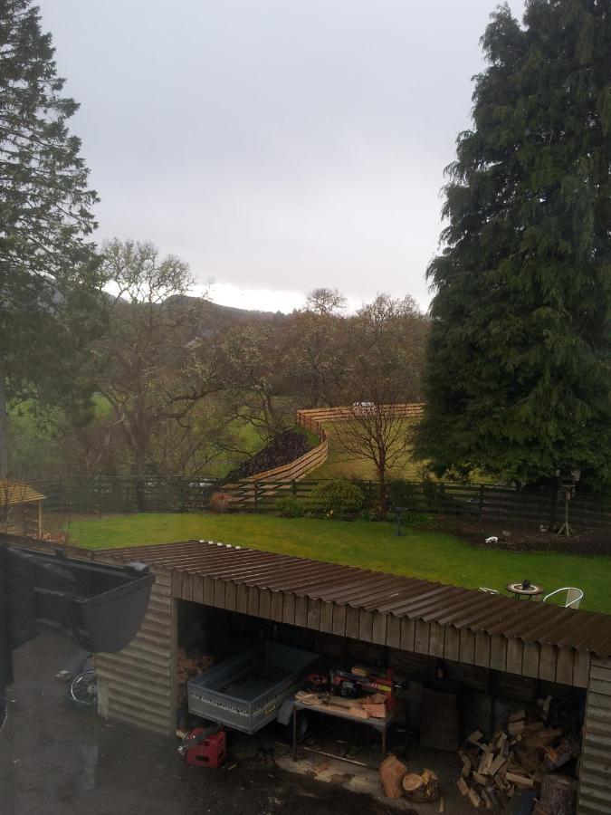 Caledonian Hotel Fort Augustus Exterior foto
